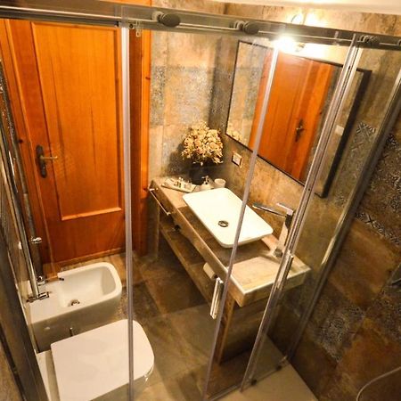 Al Vico Primo - Boutique Apartment Пьетрапертоза Экстерьер фото