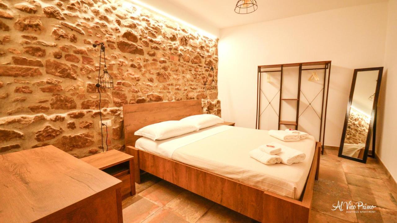 Al Vico Primo - Boutique Apartment Пьетрапертоза Экстерьер фото